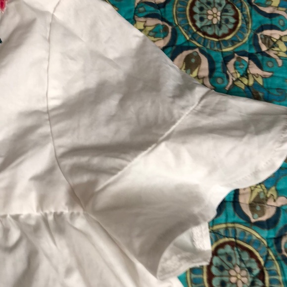 Embroidered baby doll style top - Picture 4 of 5